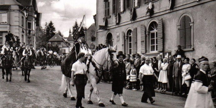 Geschichtliches